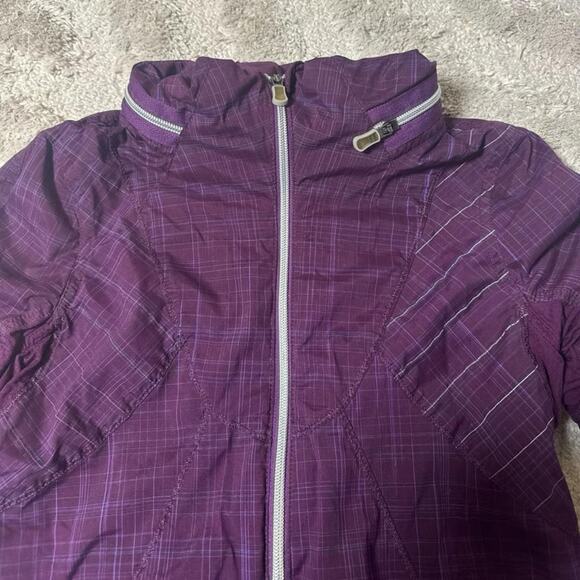 Lululemon Run Hustle Zip Hooded Jacket - Picture 2 of 8